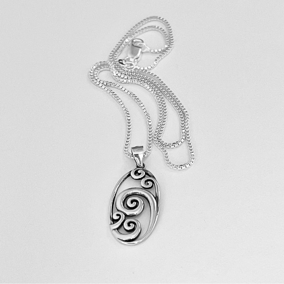 Sterling Silver A Lot Of Waves Necklace, Ocean Necklaces, Multiple Spiral Chain - Picture 5 of 11